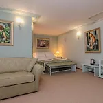 Apartment карлък *