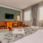 Apartment карлък